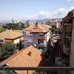 мишел 게스트하우스 네세부르