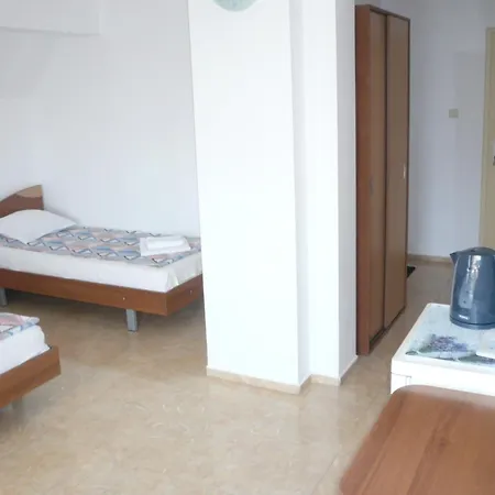 мишел Guest house