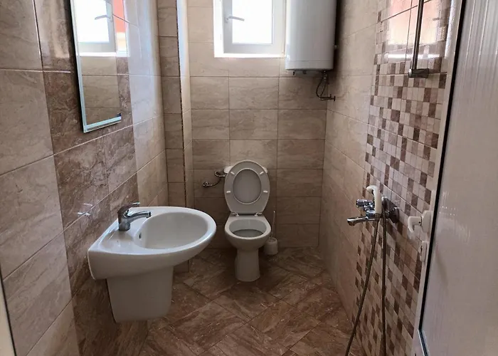 мишел Pensión 4*