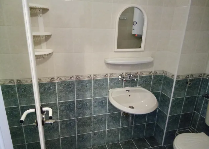 мишел Penzion Nesebar